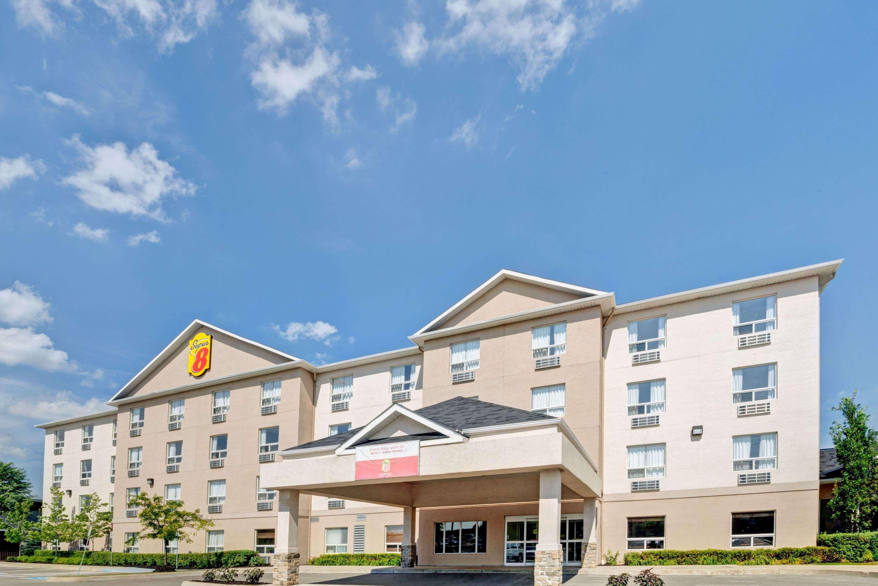 Hotel Super 8 By Wyndham Barrie South Extérieur photo