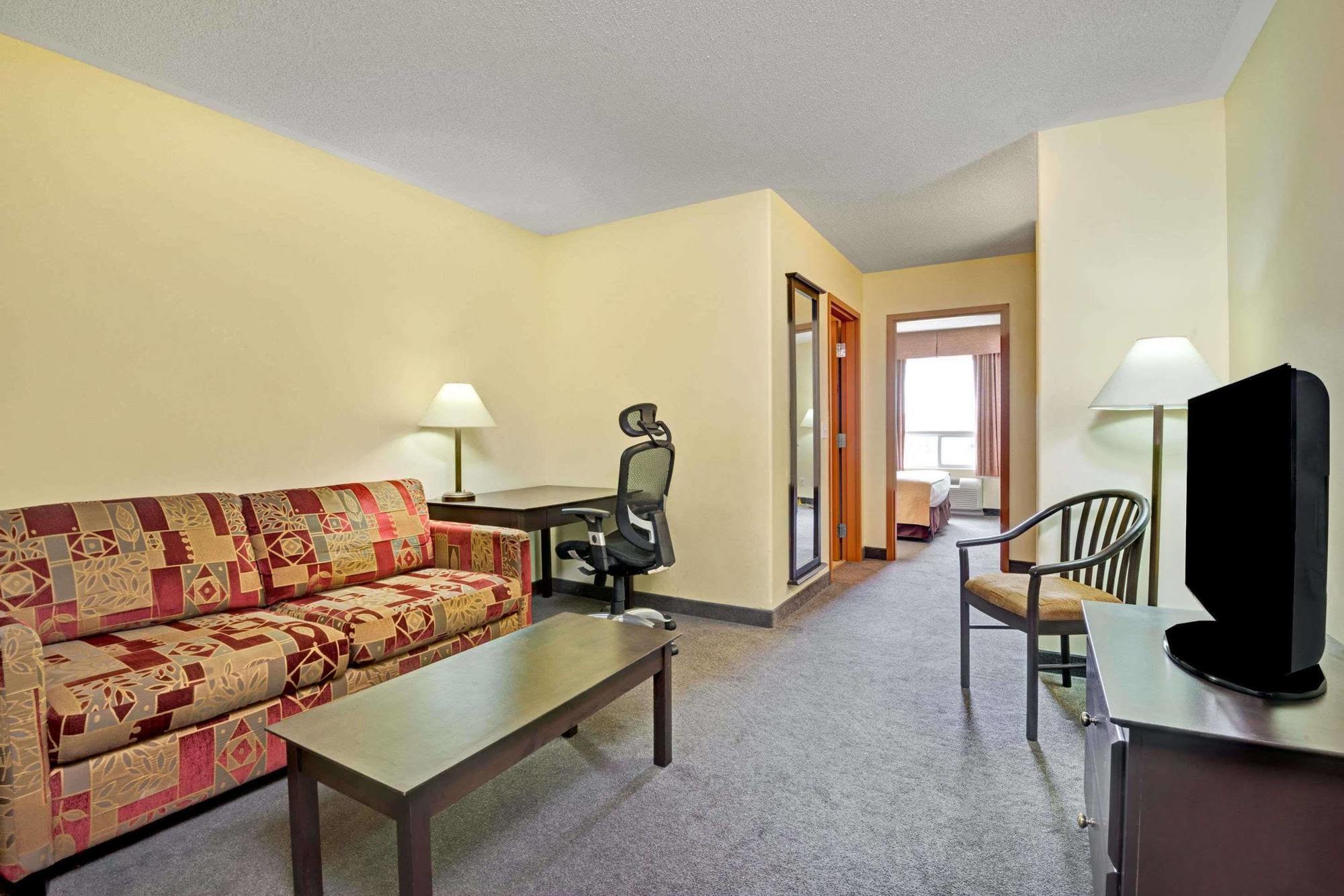 Hotel Super 8 By Wyndham Barrie South Extérieur photo