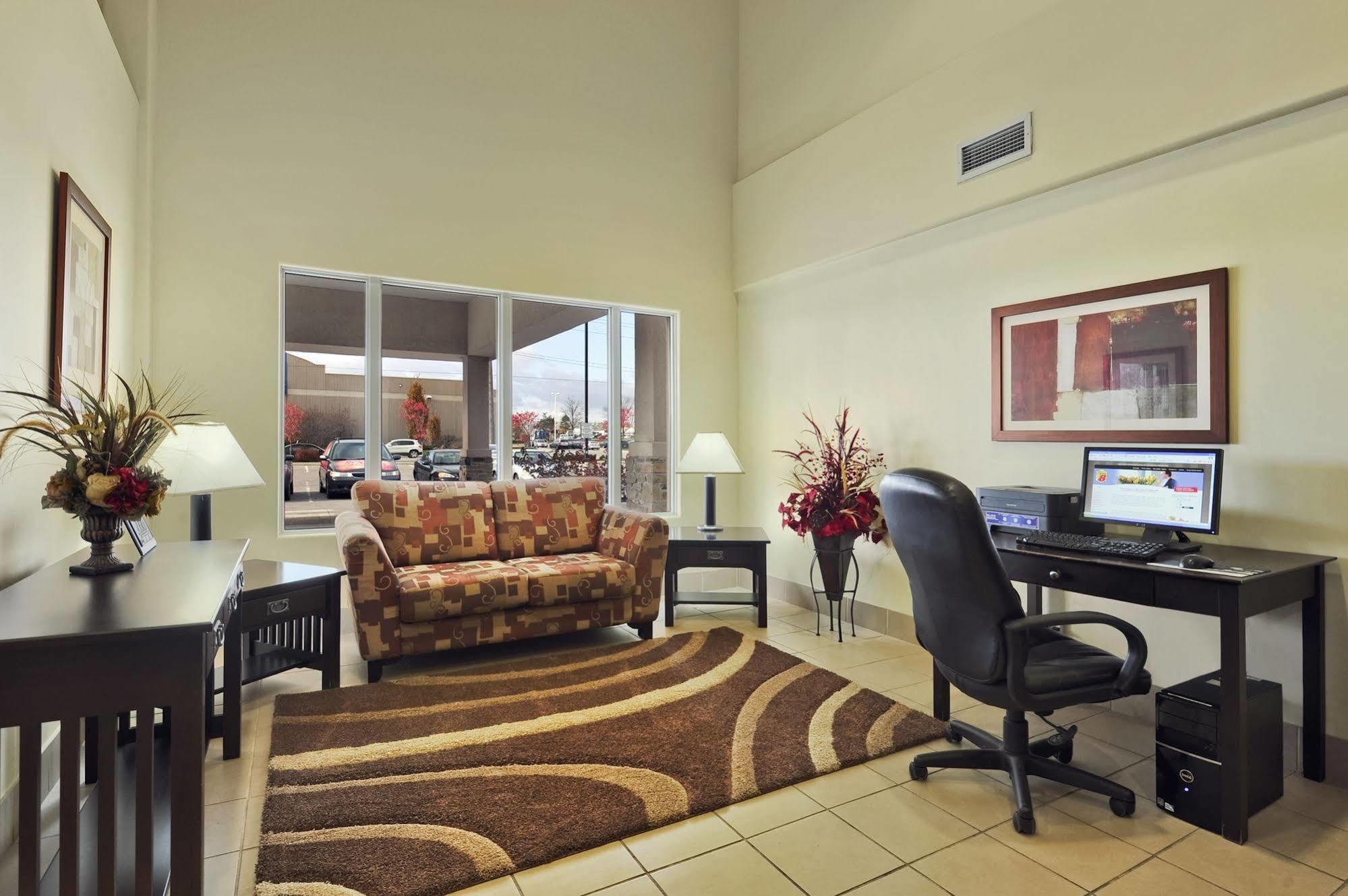 Hotel Super 8 By Wyndham Barrie South Extérieur photo